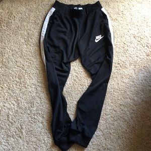 Nike retro joggers